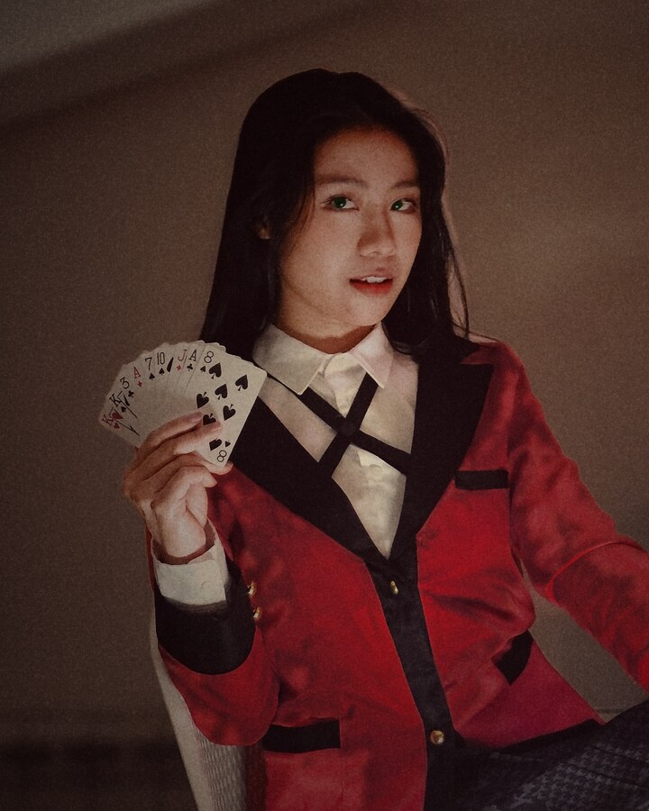 Risa in the red Hyakkaou blazer